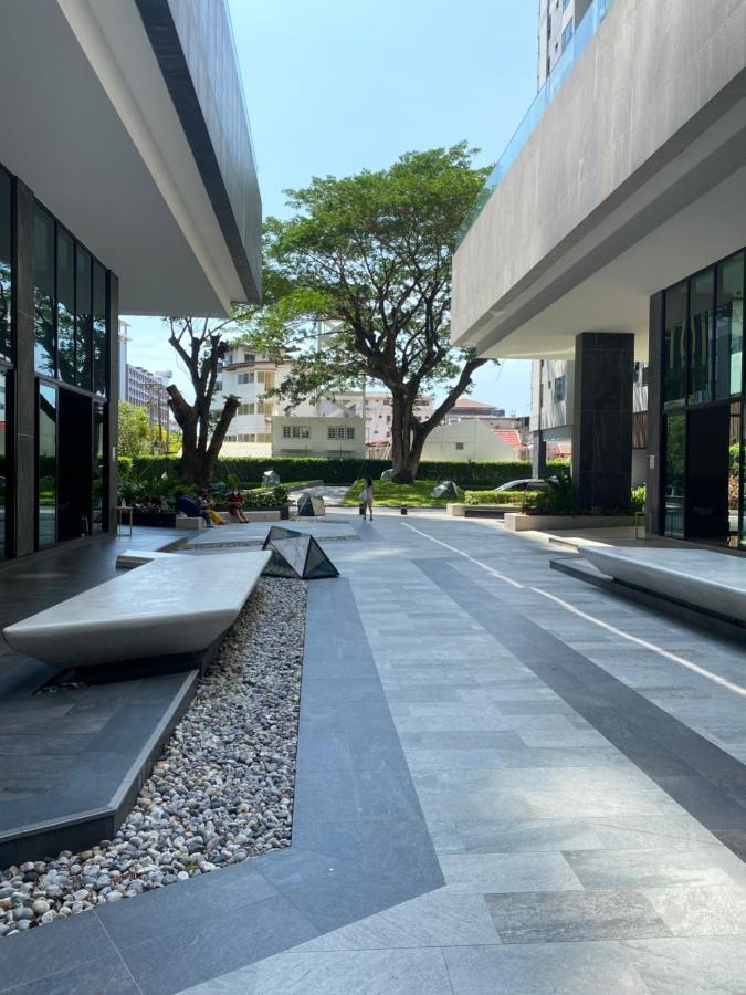 Ferienwohnung The Base In Pattaya Exterior foto